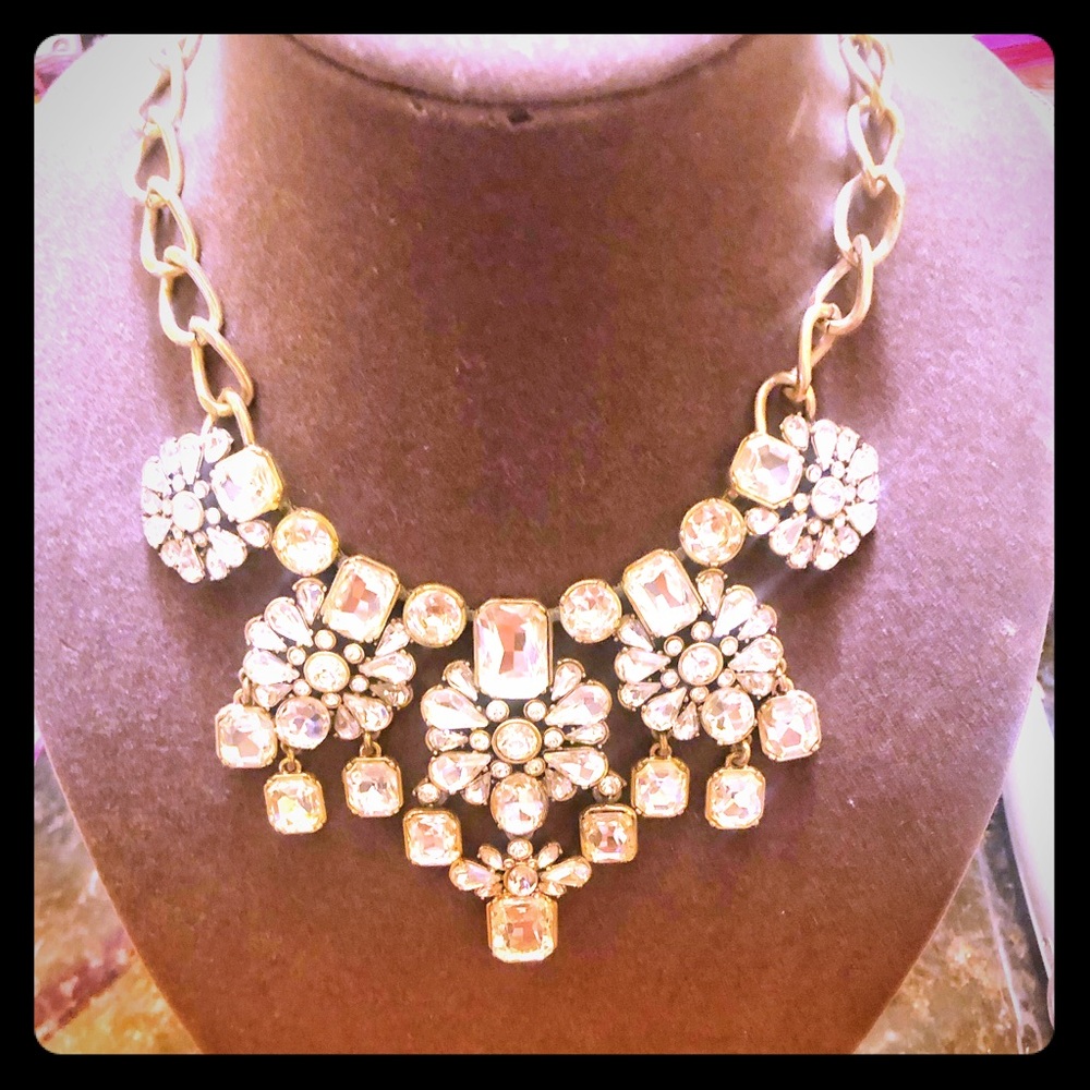 Banana Republic statement necklace